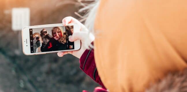iPhone 14 bude mít novou selfie kameru
